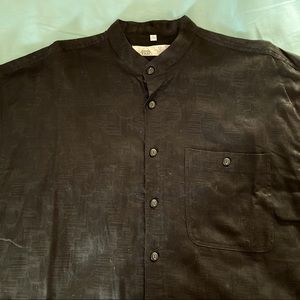 Man’s NWT Short-Sleeved Shirt New Fast